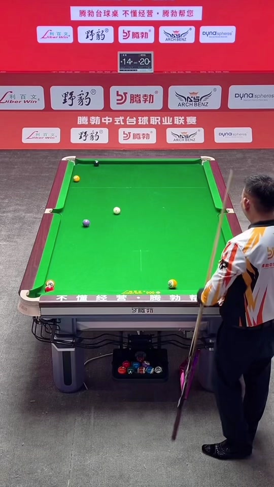 队打成平手 队打成平手