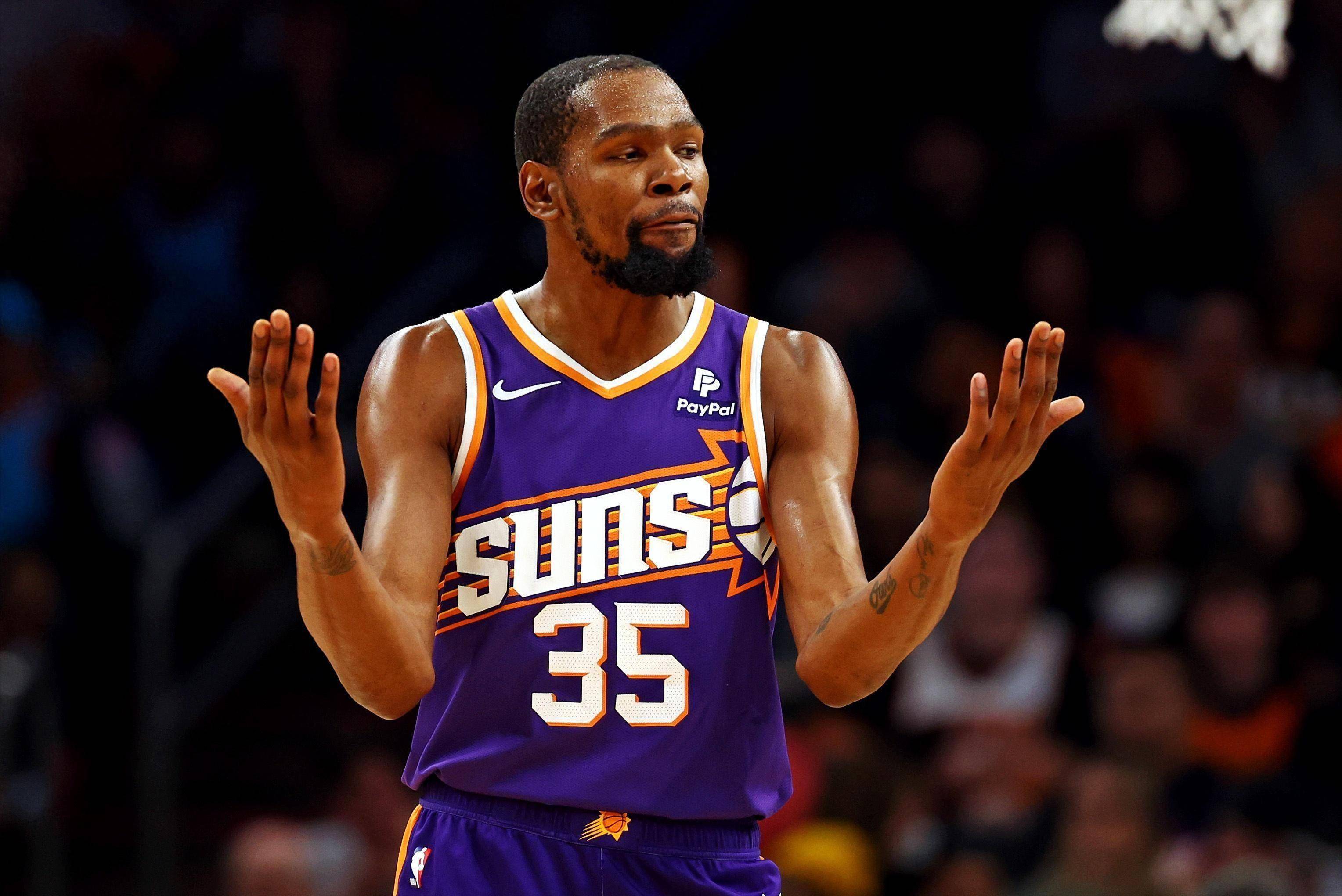 成为球队保 成为球队保