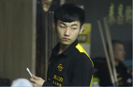 双重适应的 双重适应的