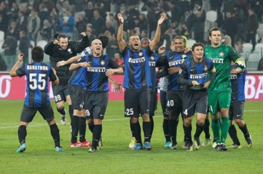 张高牌且对 张高牌且对